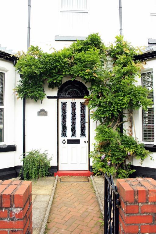 Bed and Breakfast Laurels à Oswestry Extérieur photo