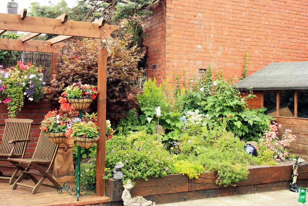 Bed and Breakfast Laurels à Oswestry Extérieur photo